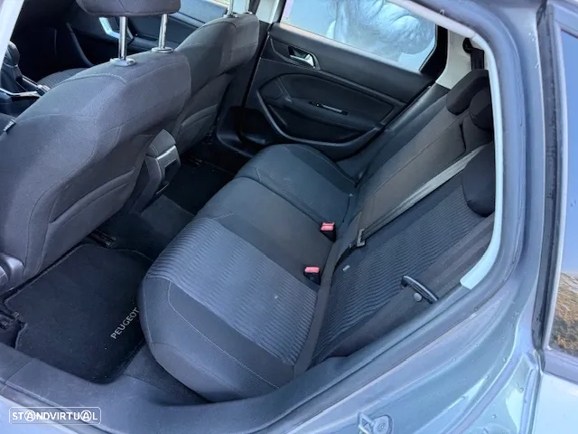 Peugeot 308 SW 1.6 HDi Active - 14
