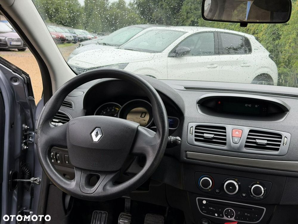 Renault Megane - 17