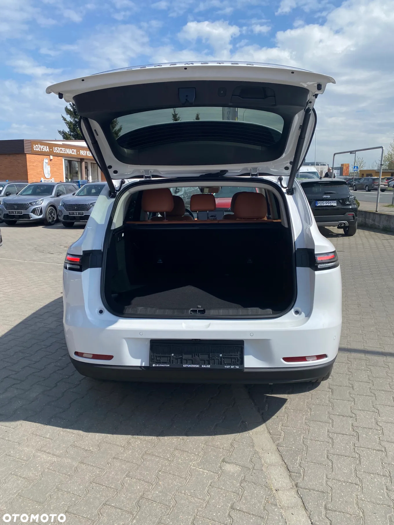 Leapmotor C10 69.9 kWh Design - 19