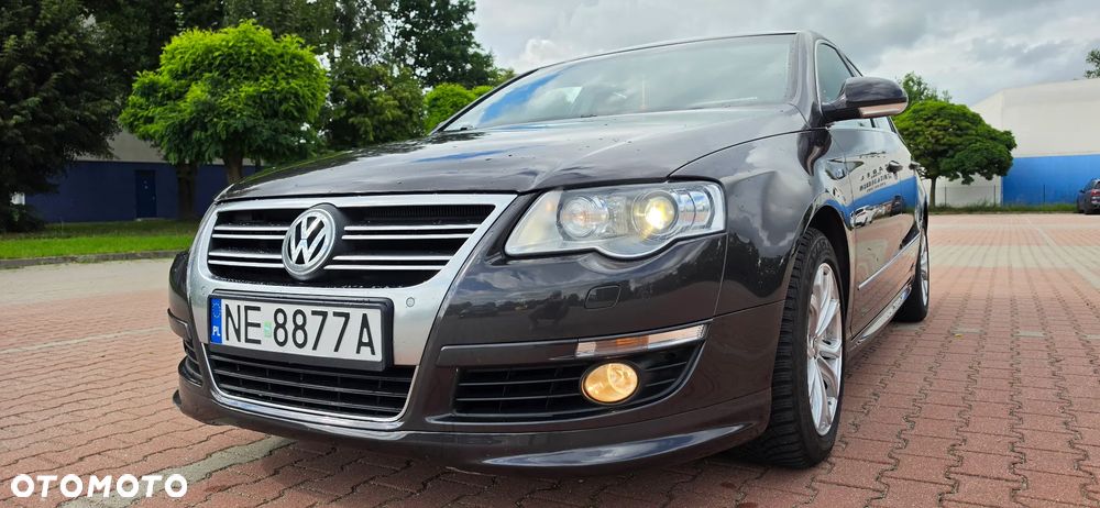 Volkswagen Passat 2.0 TDI Comfortline R-Style DSG - 36