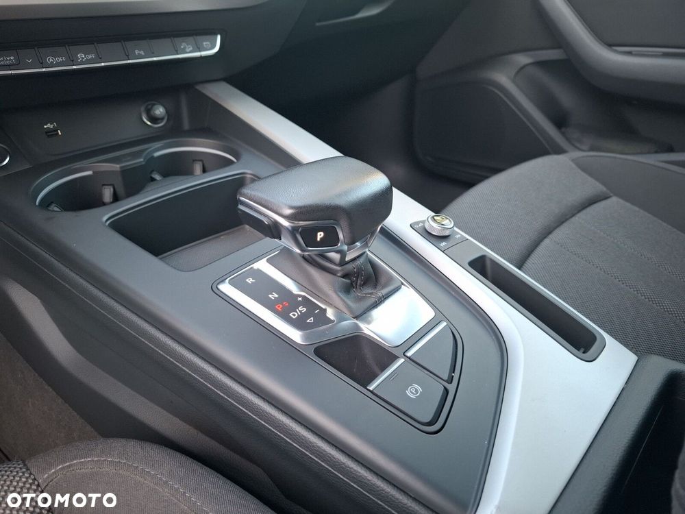 Audi A4 Allroad - 22