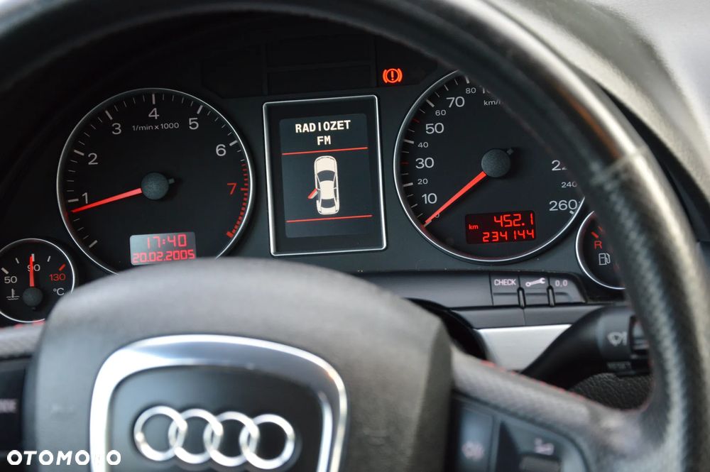 Audi A4 Avant - 27