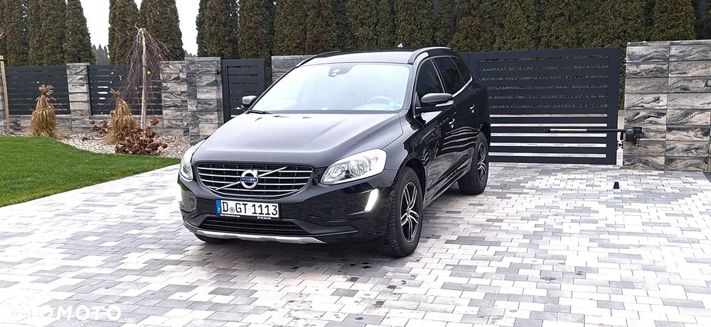 Volvo XC 60 D4 AWD Geartronic Momentum - 2