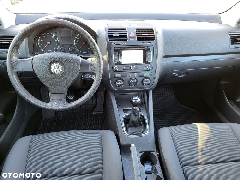 Volkswagen Golf 1.6 Tour - 8