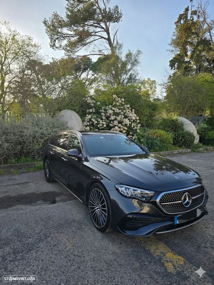 Mercedes-Benz E 300 e AMG Line - 2