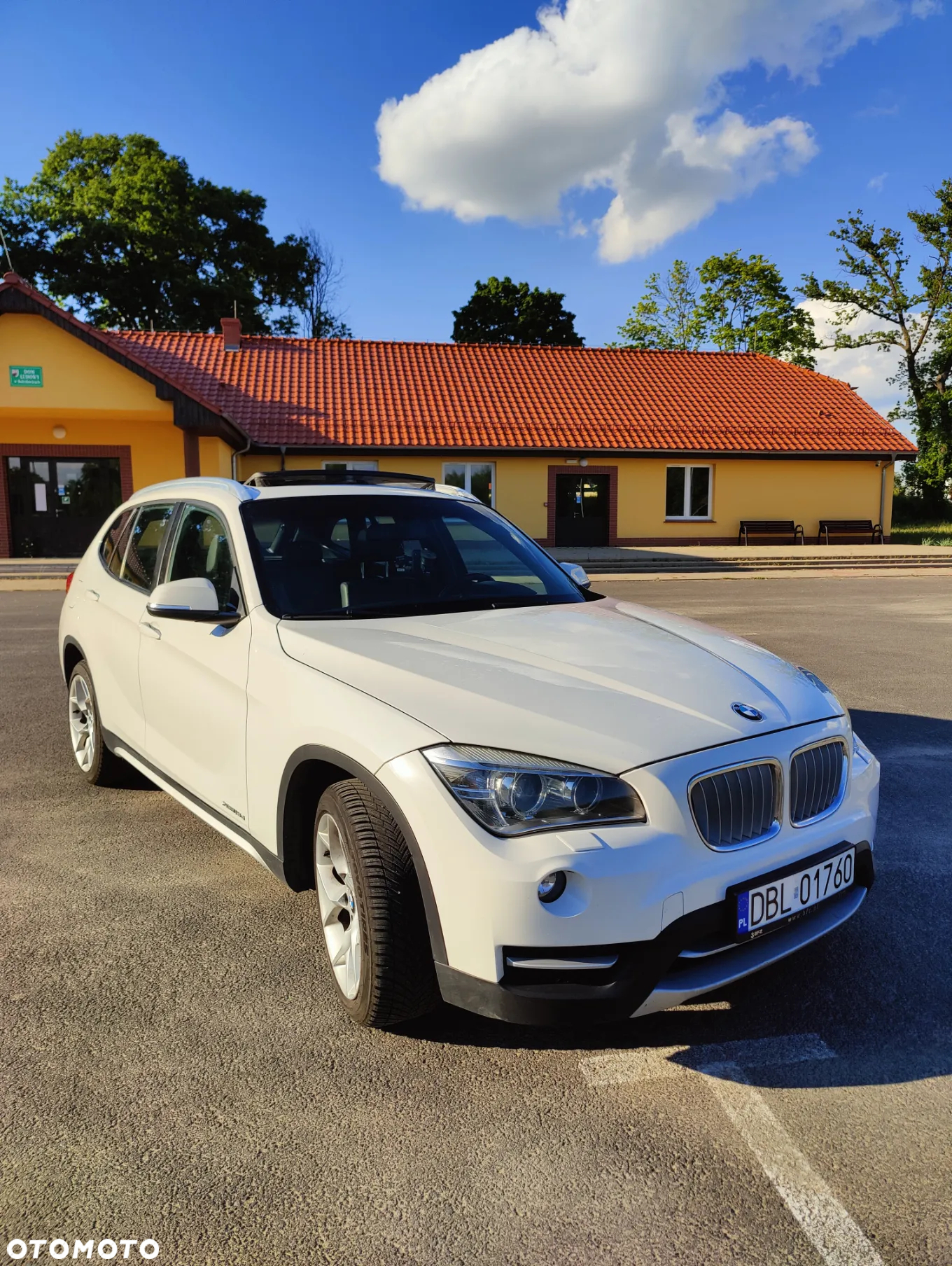 BMW X1 xDrive18d xLine - 13
