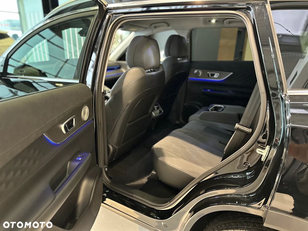 Chery Tiggo 8 - 7