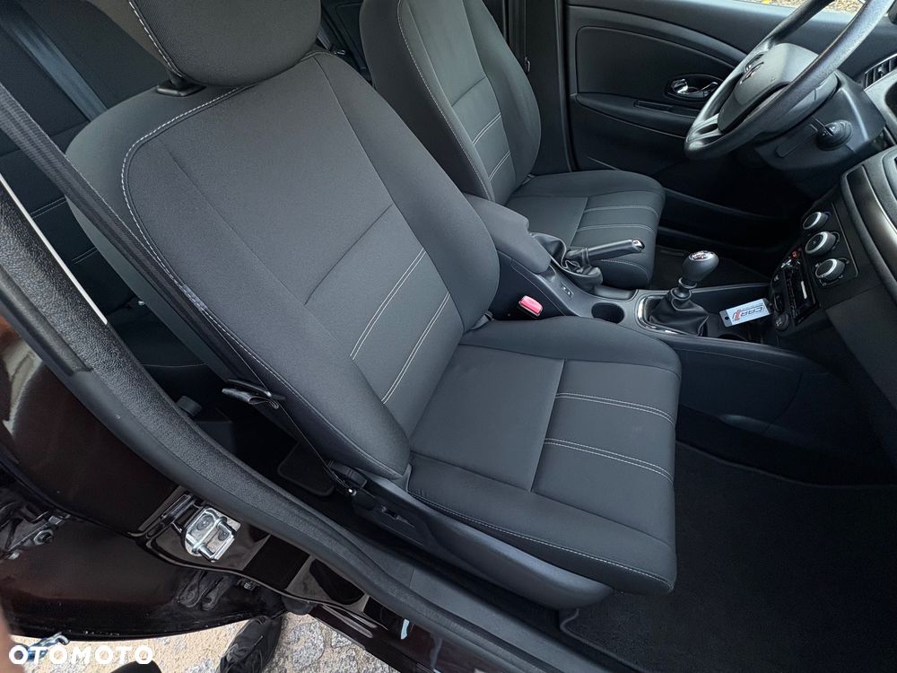 Renault Megane 1.6 16V 110 Authentique - 19