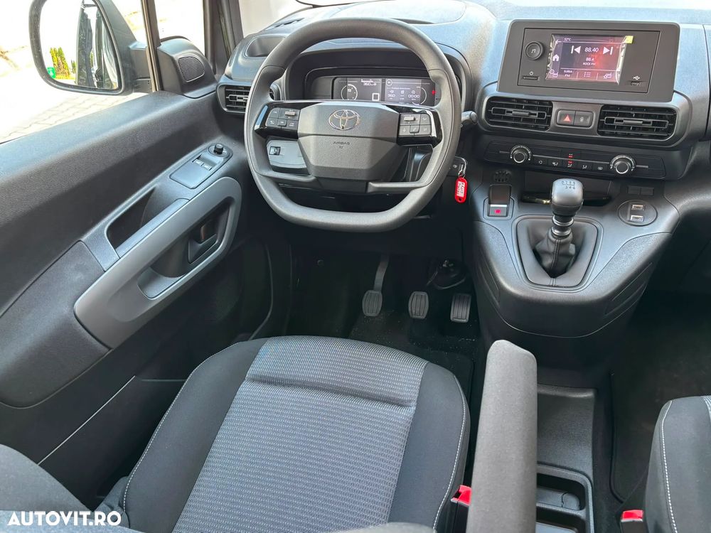 Toyota Proace 1.5 D-4D 100CP 6MT 4+1 L2 Comfort - 22