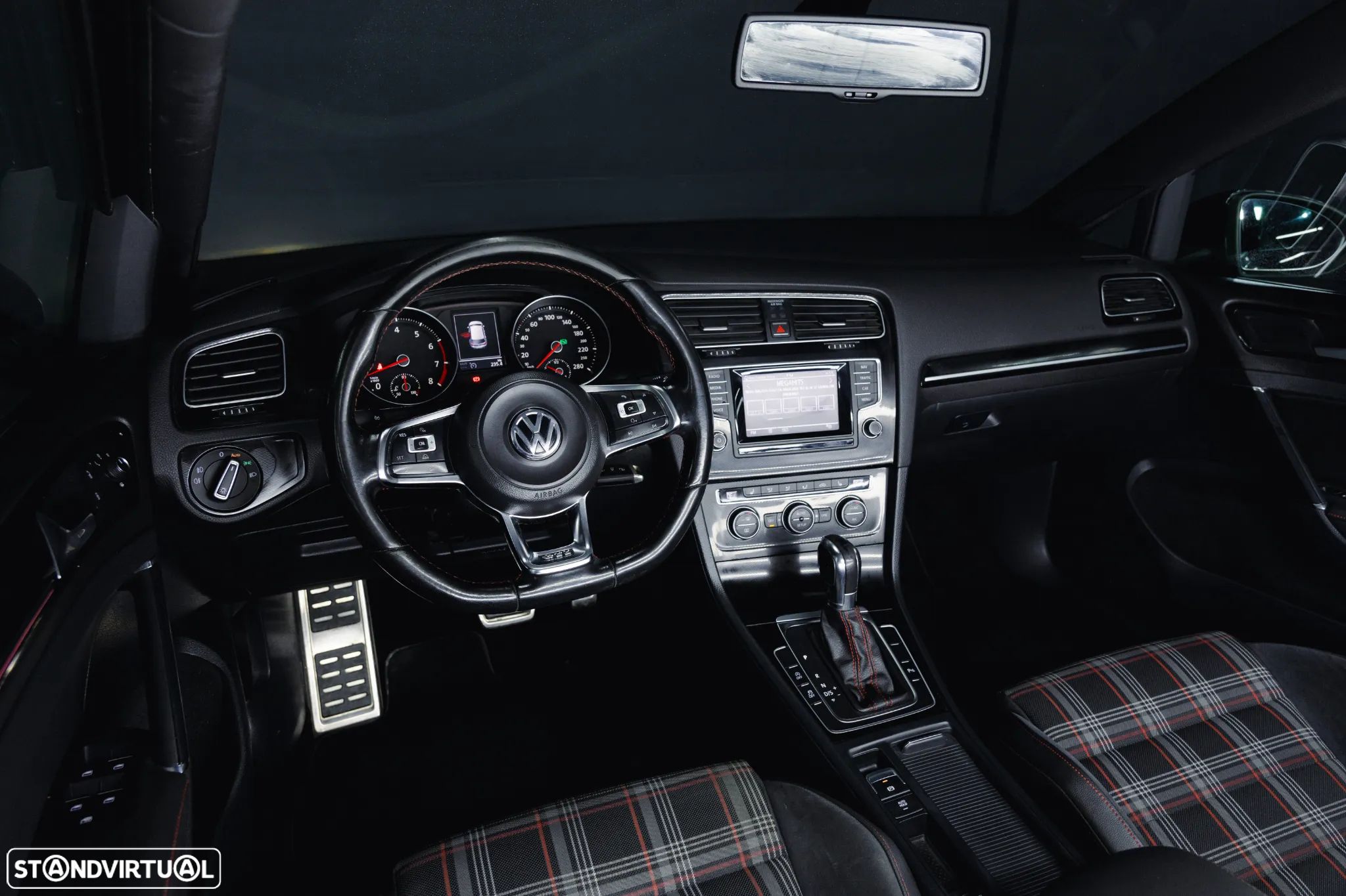 VW Golf 2.0 TSi GTi DSG - 6