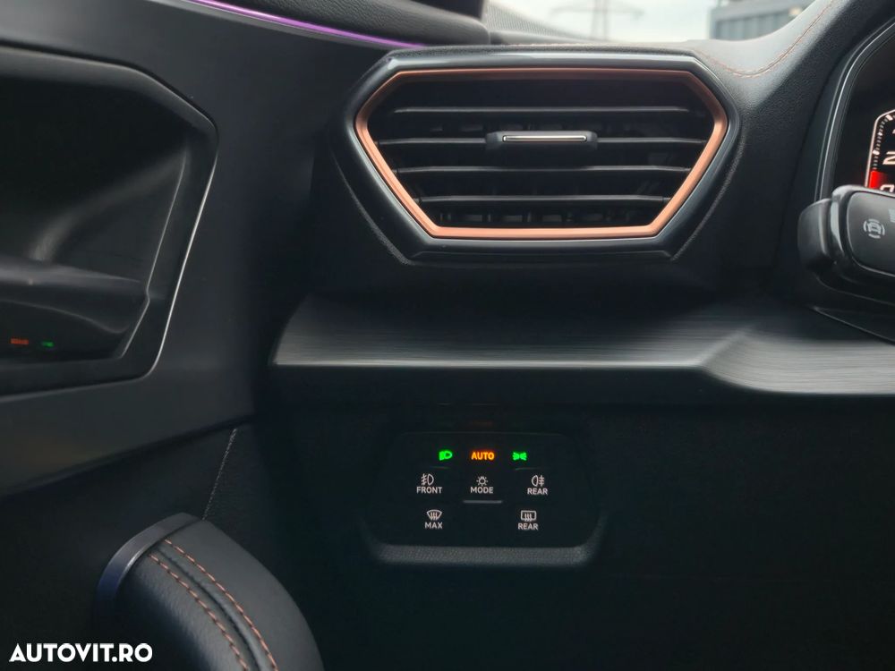 Cupra Formentor 1.4 e-HYBRID DSG Tribe Edition - 14