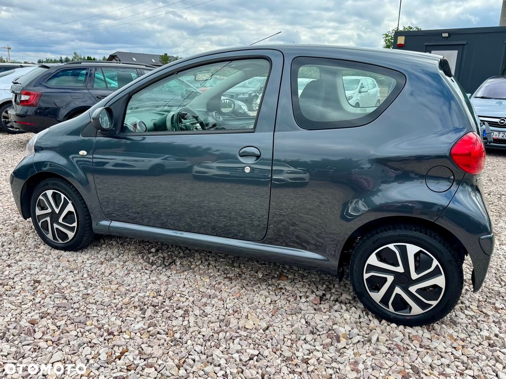 Toyota Aygo - 16