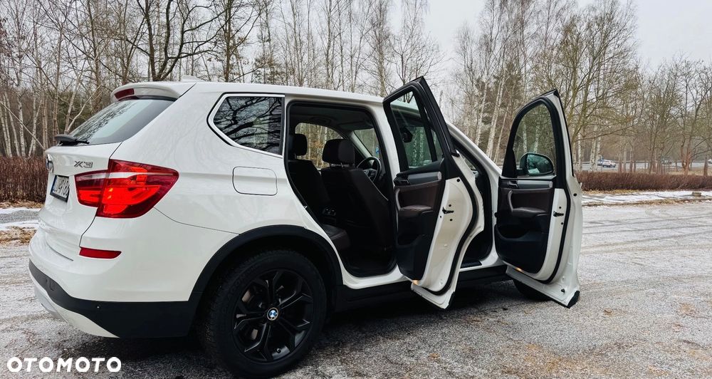 BMW X3 xDrive20d xLine - 12