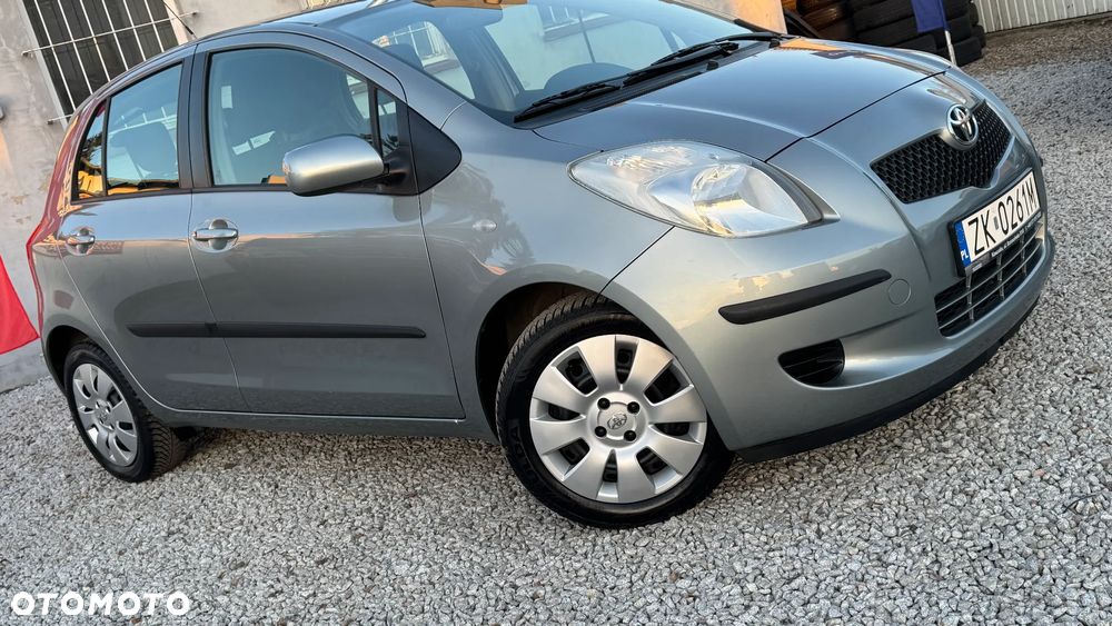 Toyota Yaris 1.3 Sol - 7