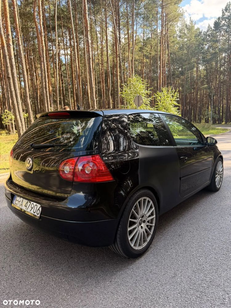 Volkswagen Golf 2005 photo 3