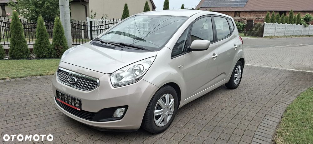 Kia Venga 1.4 CRDi 90 Attract - 1