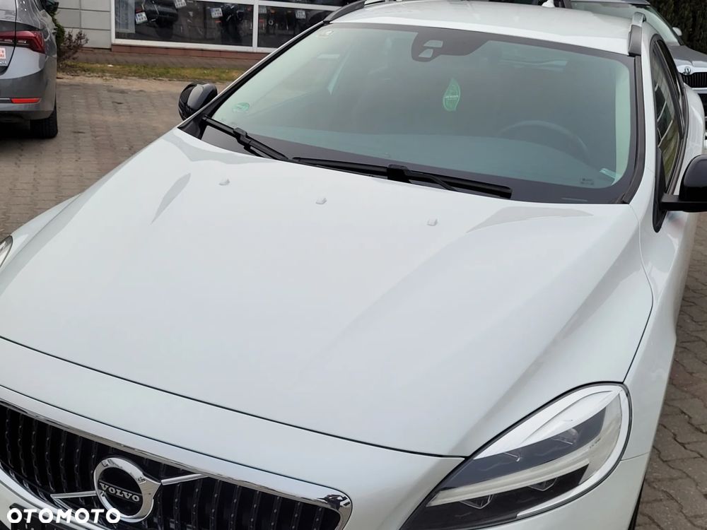 Volvo V40 Cross Country D2 Momentum - 26
