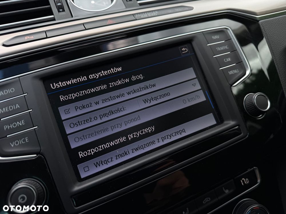 Volkswagen Passat 2.0 TDI BMT 4Mot Highline - 34