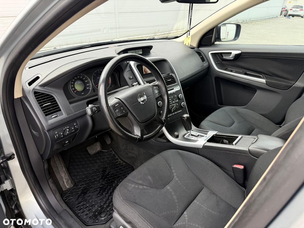 Volvo XC 60 - 23