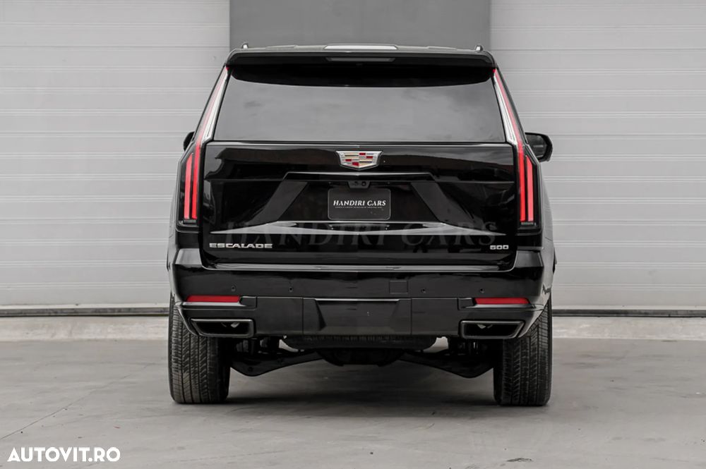 Cadillac Escalade - 6