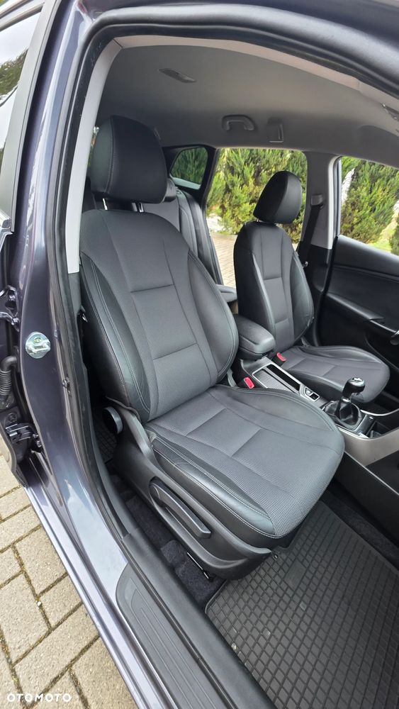 Hyundai i30 blue 1.6 CRDi Premium - 34