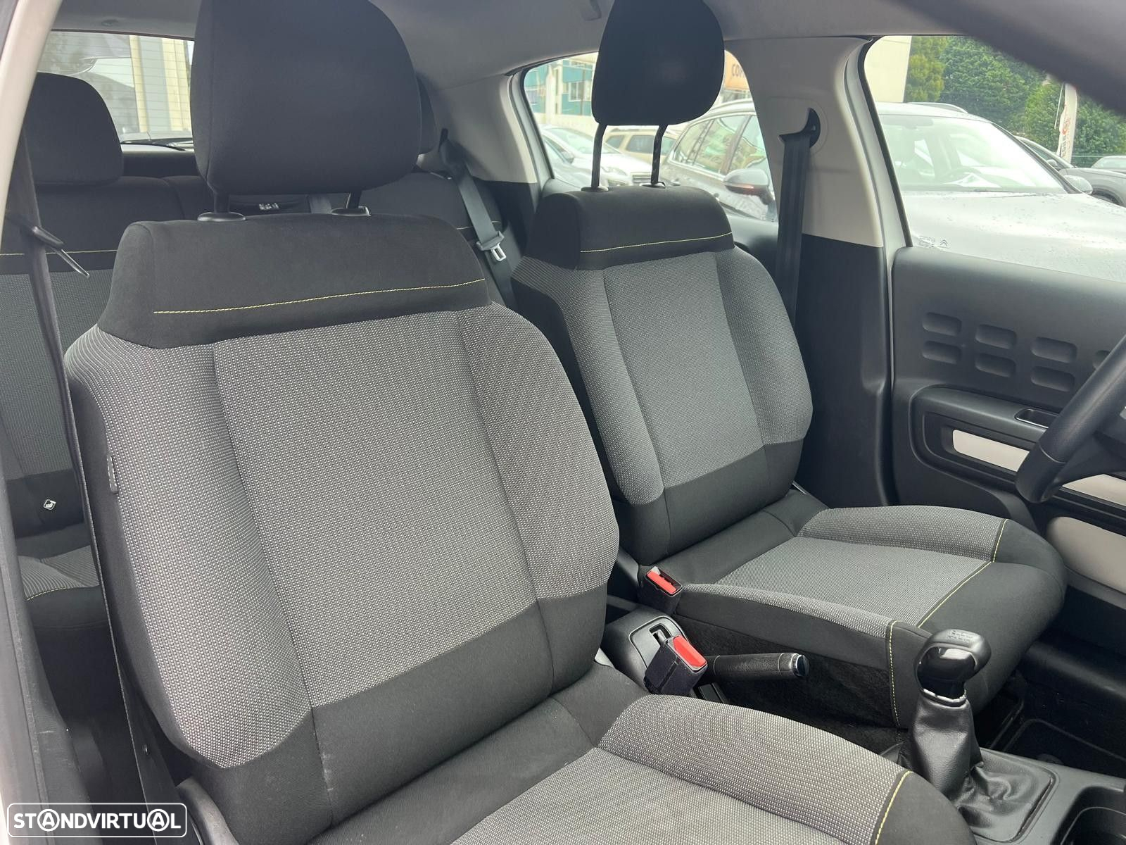 Citroën C3 1.2 PureTech Feel - 12
