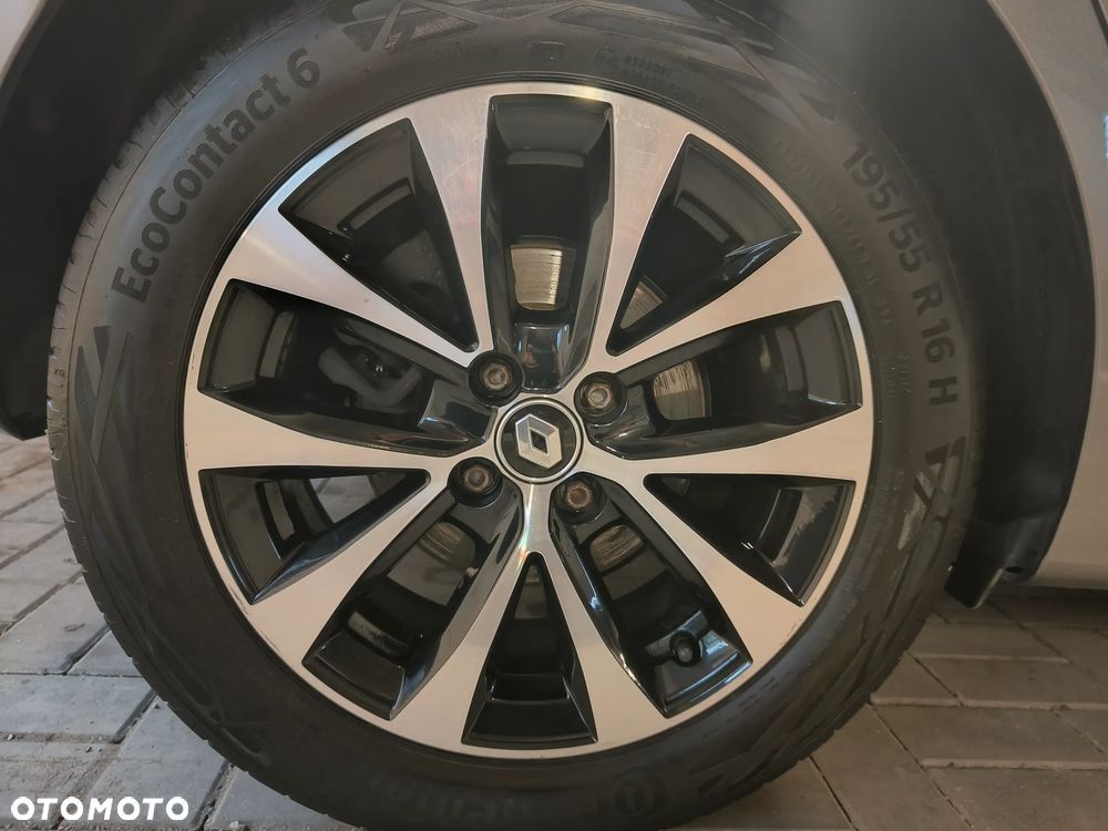 Renault Clio 1.0 TCe Techno - 21