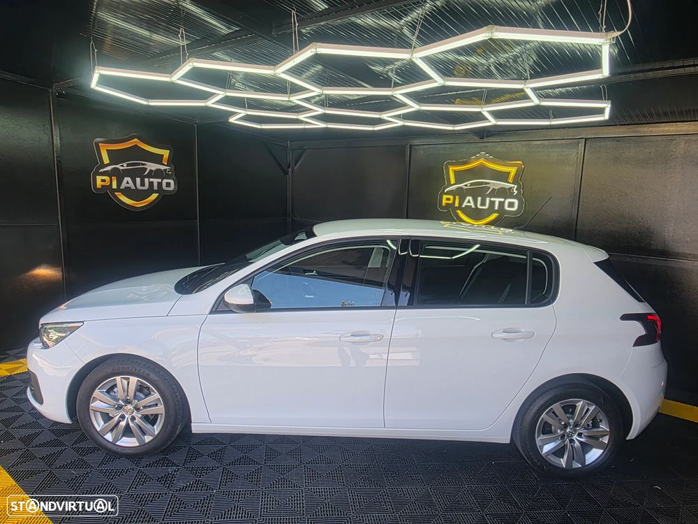Peugeot 308 1.5 BlueHDi Business Line - 4
