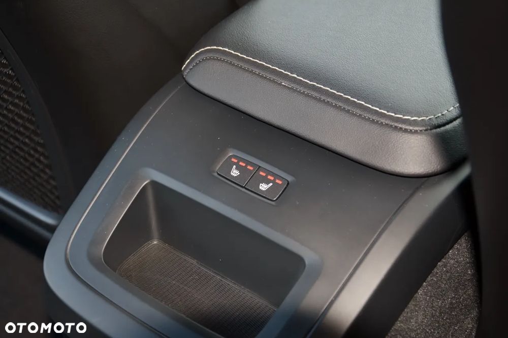 Volvo S60 B4 B Geartronic RDesign - 33