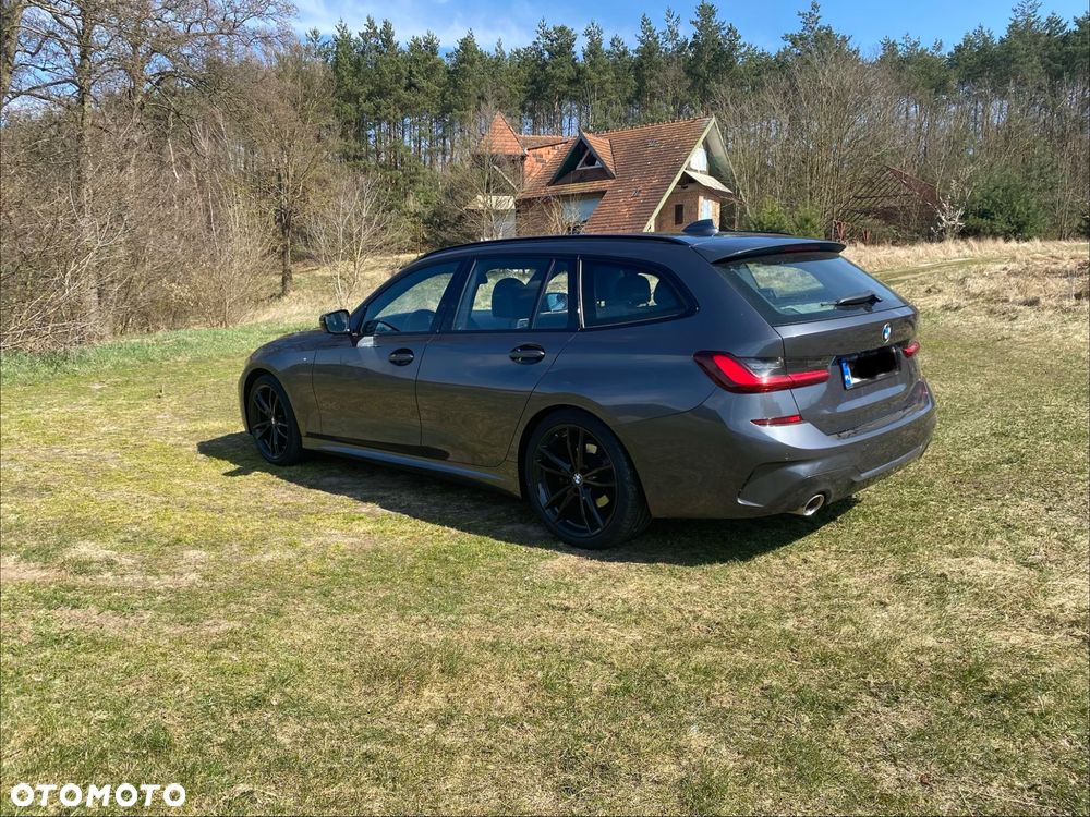 BMW Seria 3 318i - 10