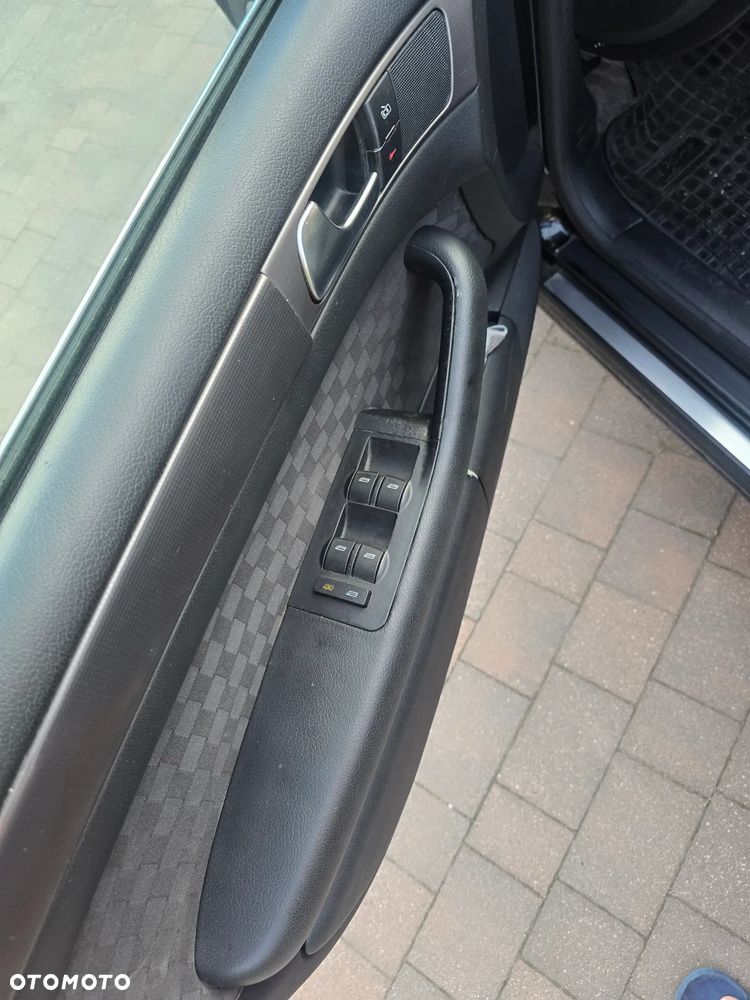 Audi A6 Limousine 2.4 - 15
