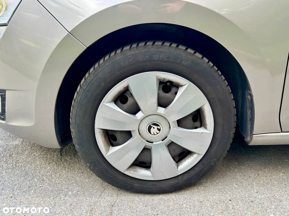 Skoda RAPID 1.2 TSI Ambition - 8