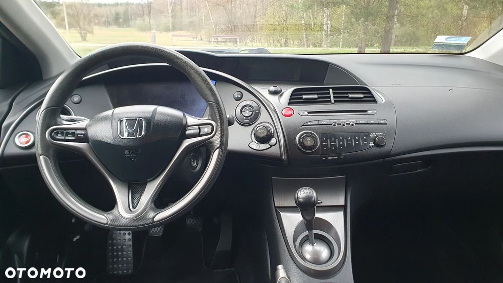Honda Civic 1.4 i-VTEC Comfort - 14
