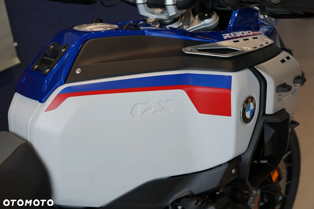BMW R - 18