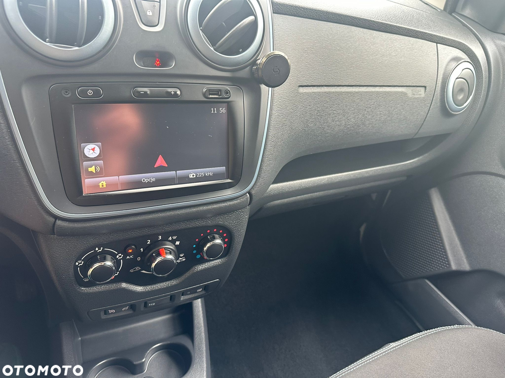 Dacia Dokker TCe 115 Stepway - 13