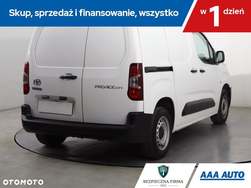 Toyota proace-city - 7