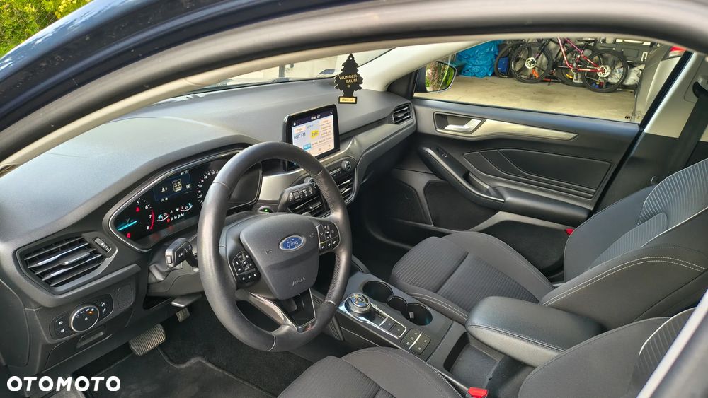 Ford Focus 1.5 EcoBoost Titanium - 6
