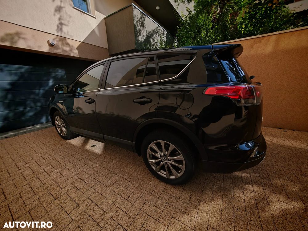 Toyota RAV4 - 36