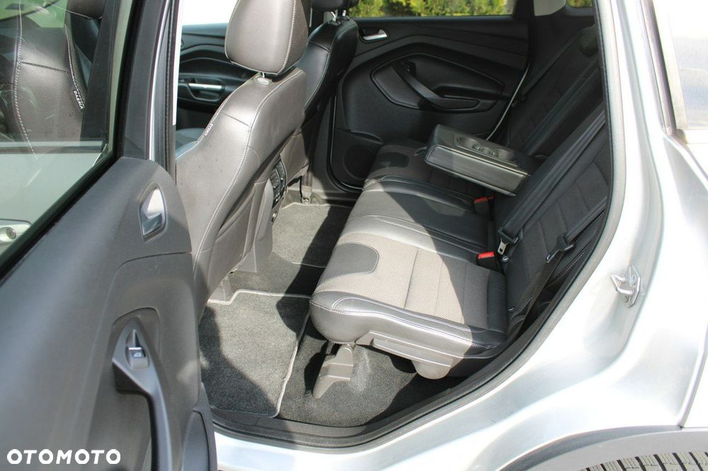 Ford Kuga - 33