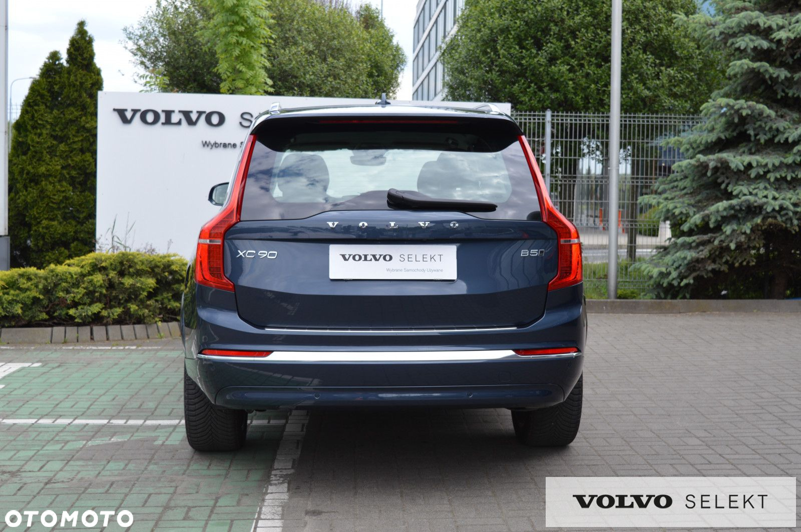 Volvo XC 90 - 8