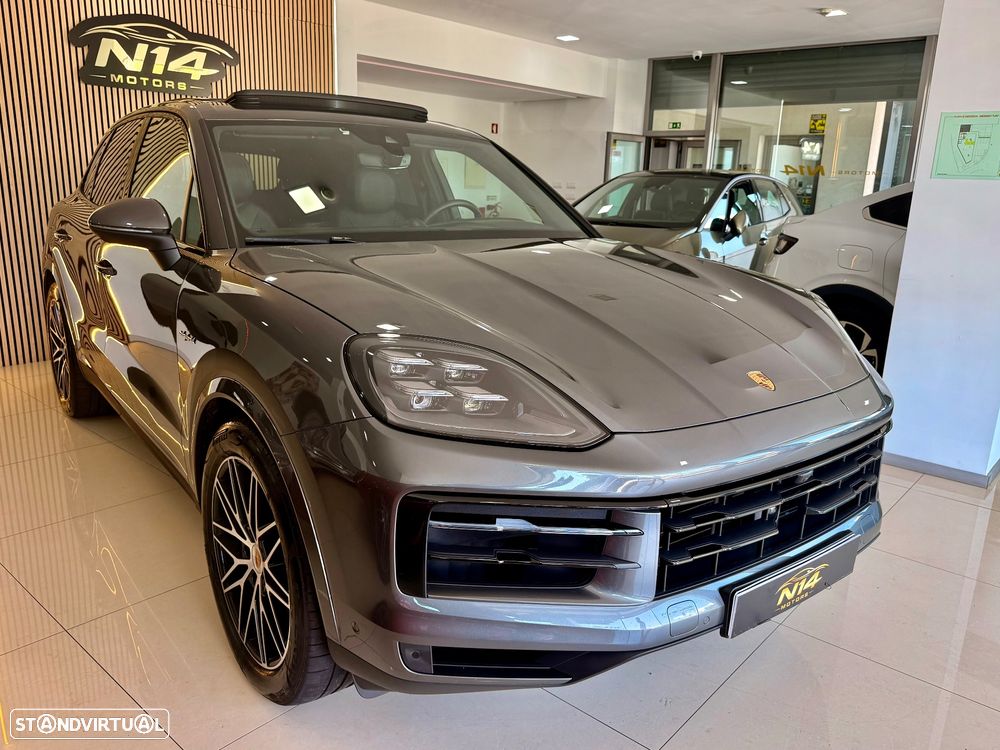 Porsche Cayenne - 30