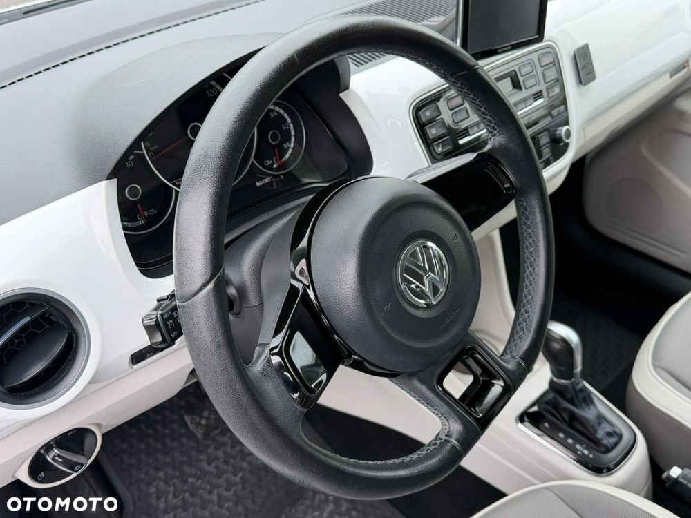 Volkswagen up! e-up - 18