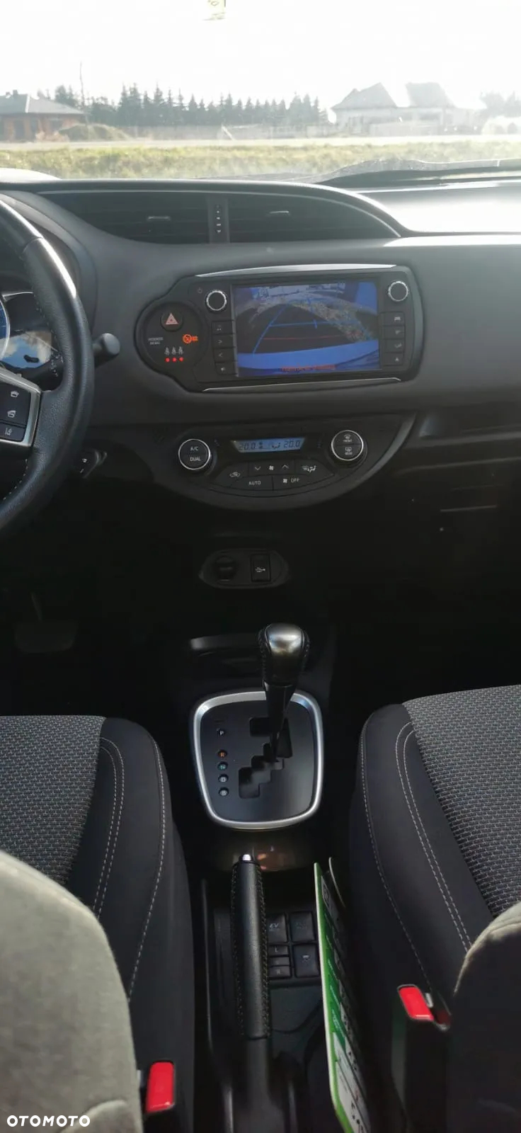 Toyota Yaris - 8