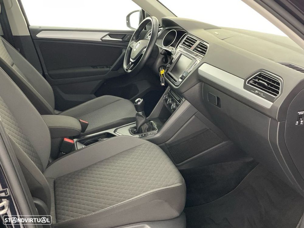 VW Tiguan 1.6 TDI Trendline - 21