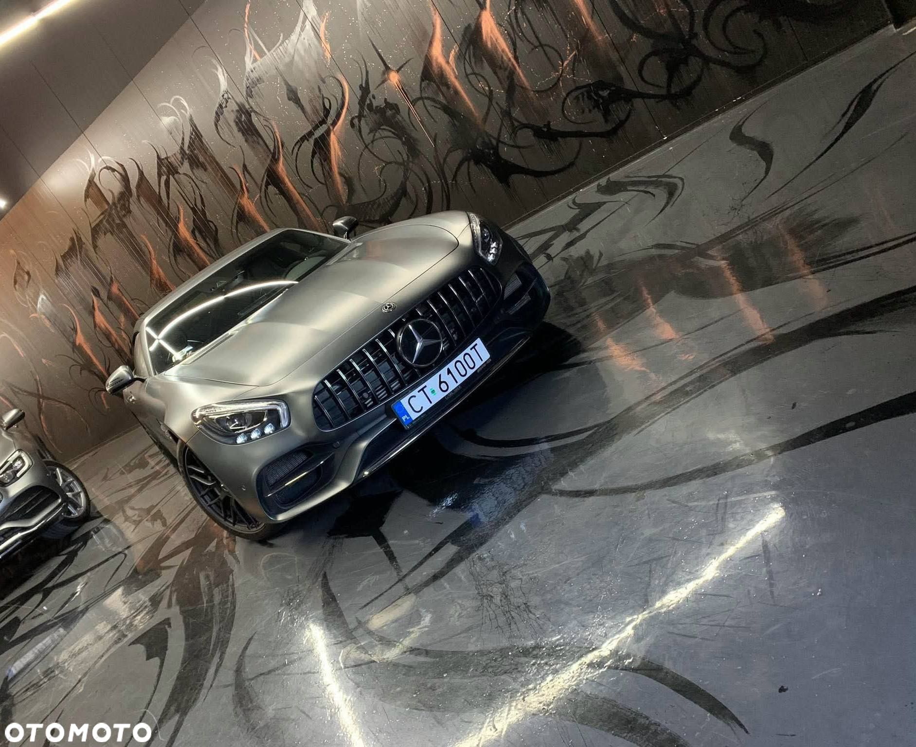 Mercedes-Benz AMG GT - 1