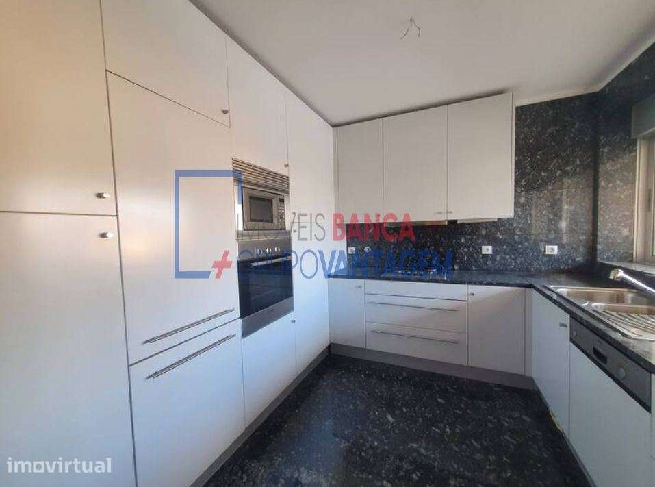 APARTAMENTO T3 - DUPLEX - BONFIM - PORTO - Grande imagem: 4/13