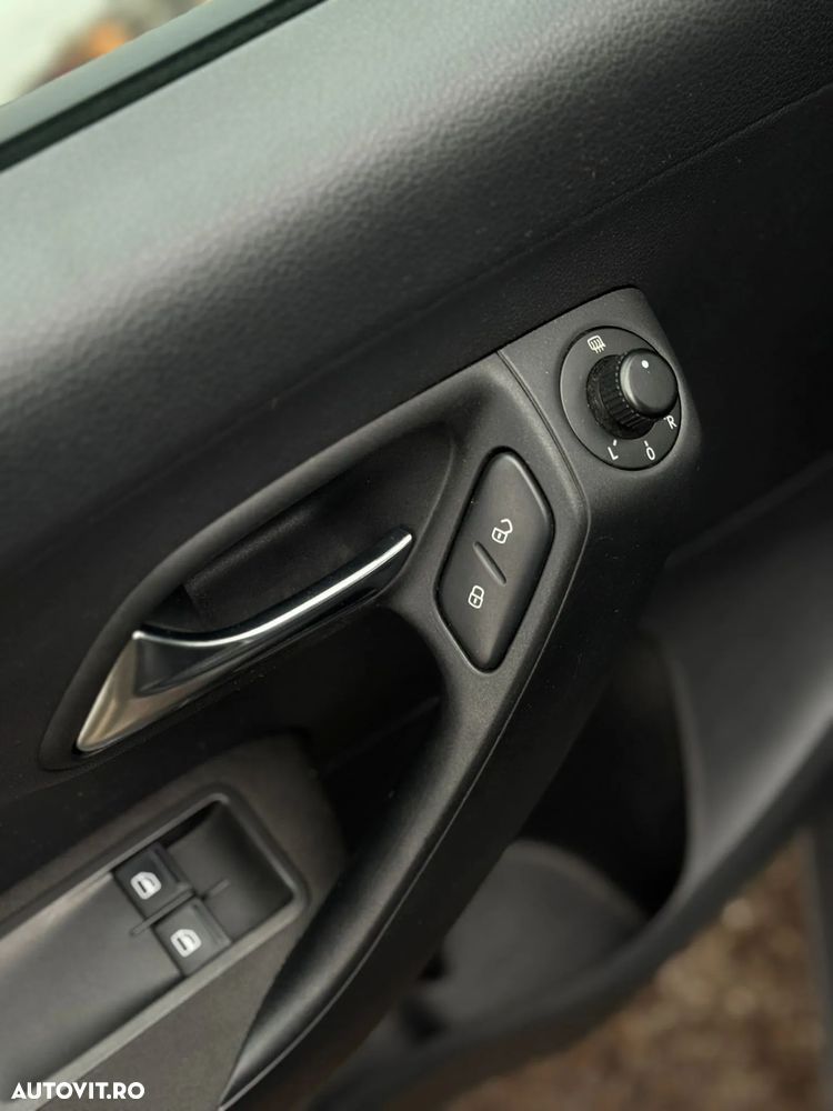 Volkswagen Polo 1.6 TDI Trendline - 35