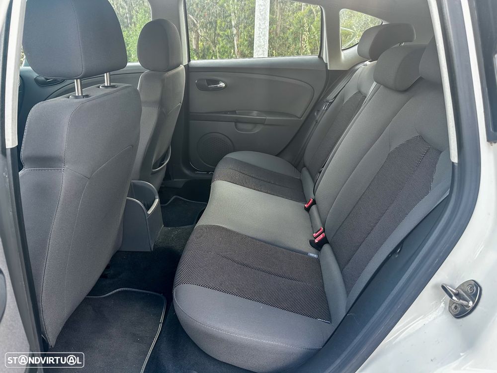 SEAT Leon 2.0 TDI Stylance - 6