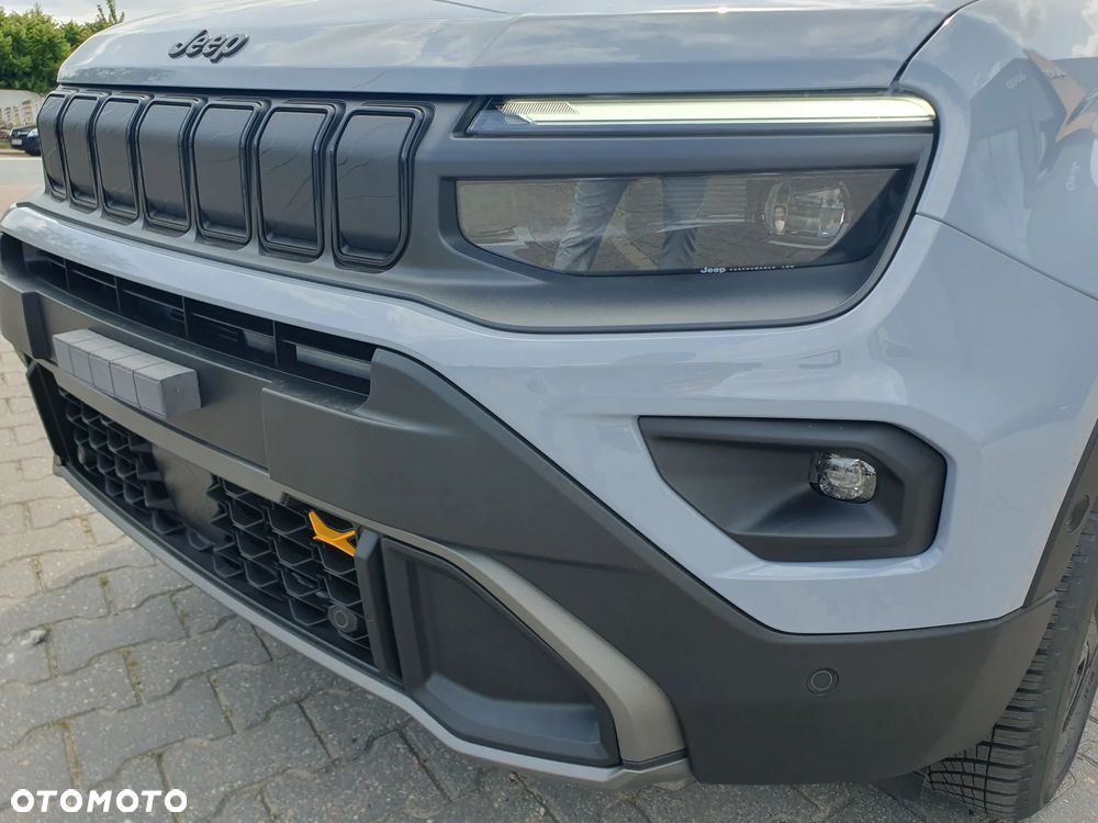 Jeep Avenger 1.2 T3 mHEV The North Face 4xe eDCT6 - 8