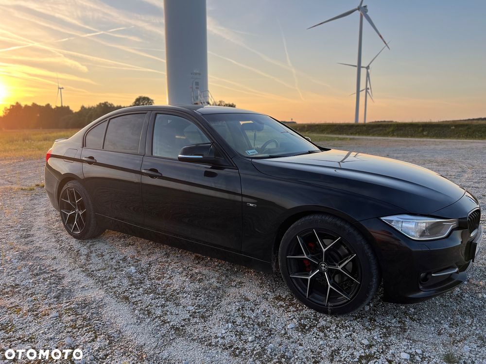 BMW Seria 3 320d Efficient Dynamics Sport Line - 10